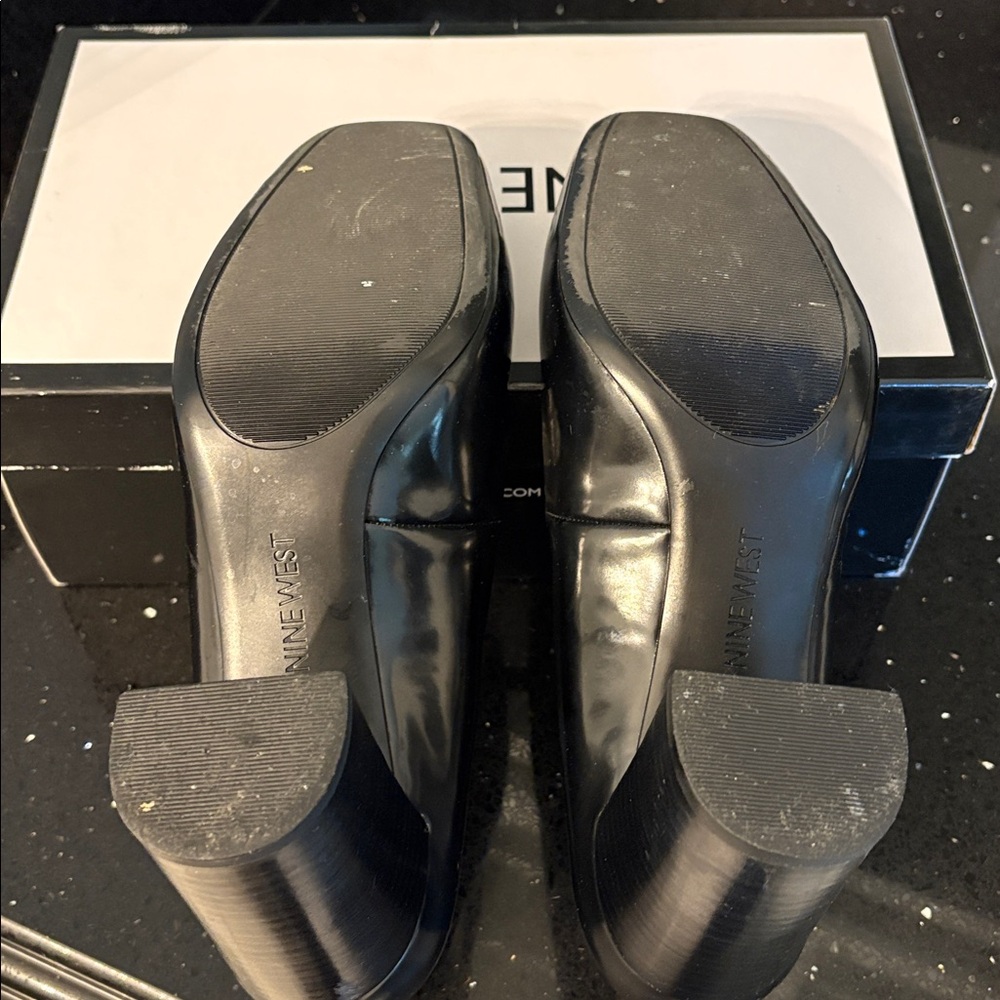 *Nine West NEWRULEO BLACK SY Black Patent Almond Toe Chunky Heel Pump - Picture 15 of 17